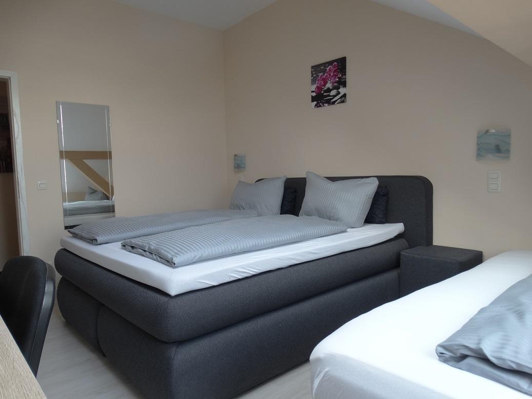 Hotel Amy Ratyzbona Zewnętrze zdjęcie