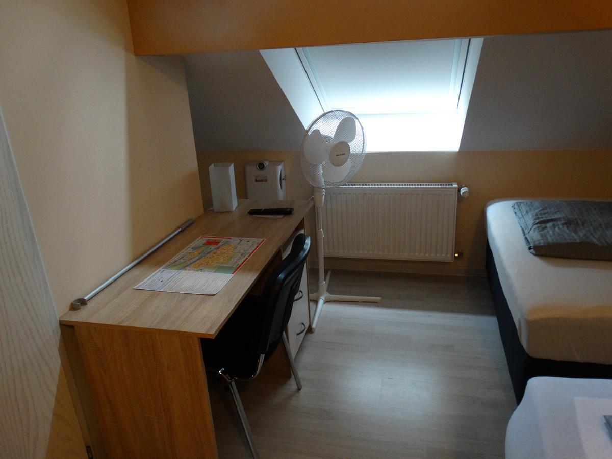 Hotel Amy Ratyzbona Zewnętrze zdjęcie